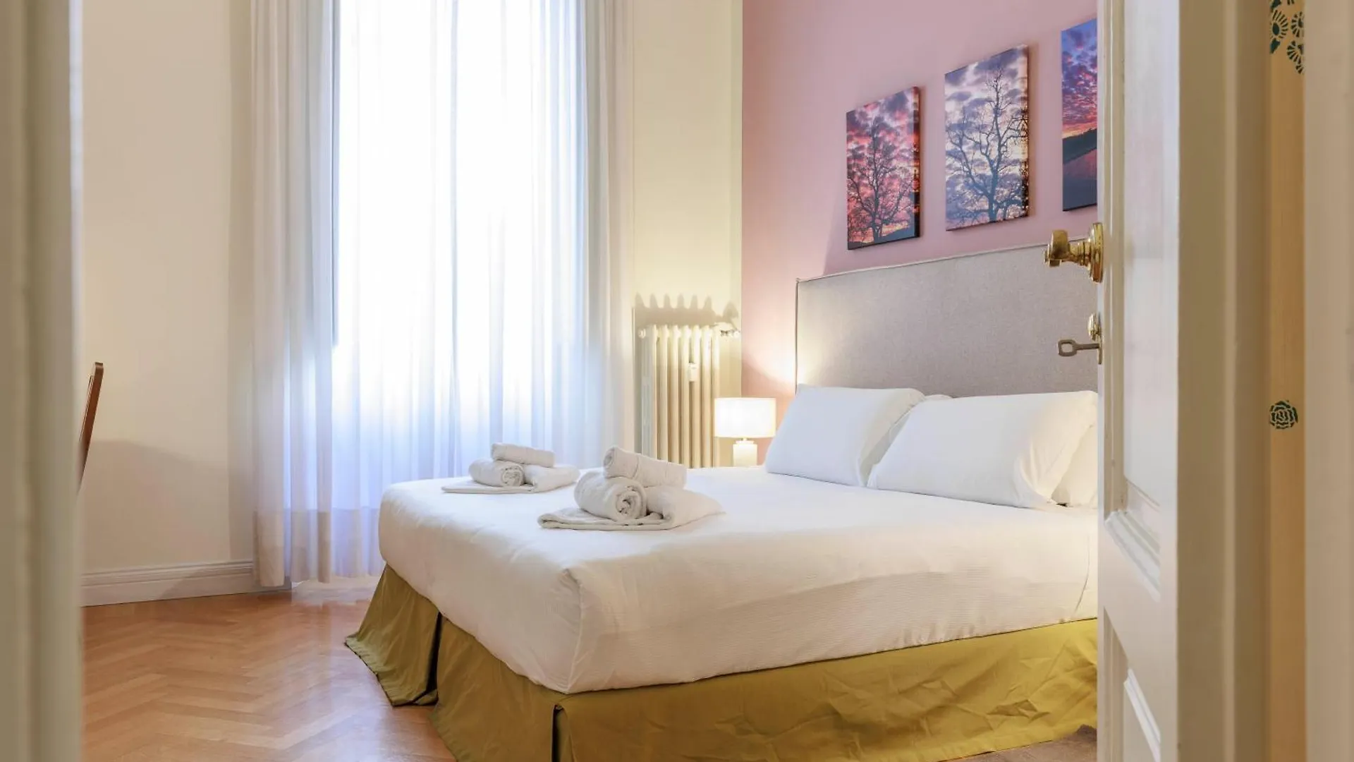Florence Huge Apartment With Private Garden