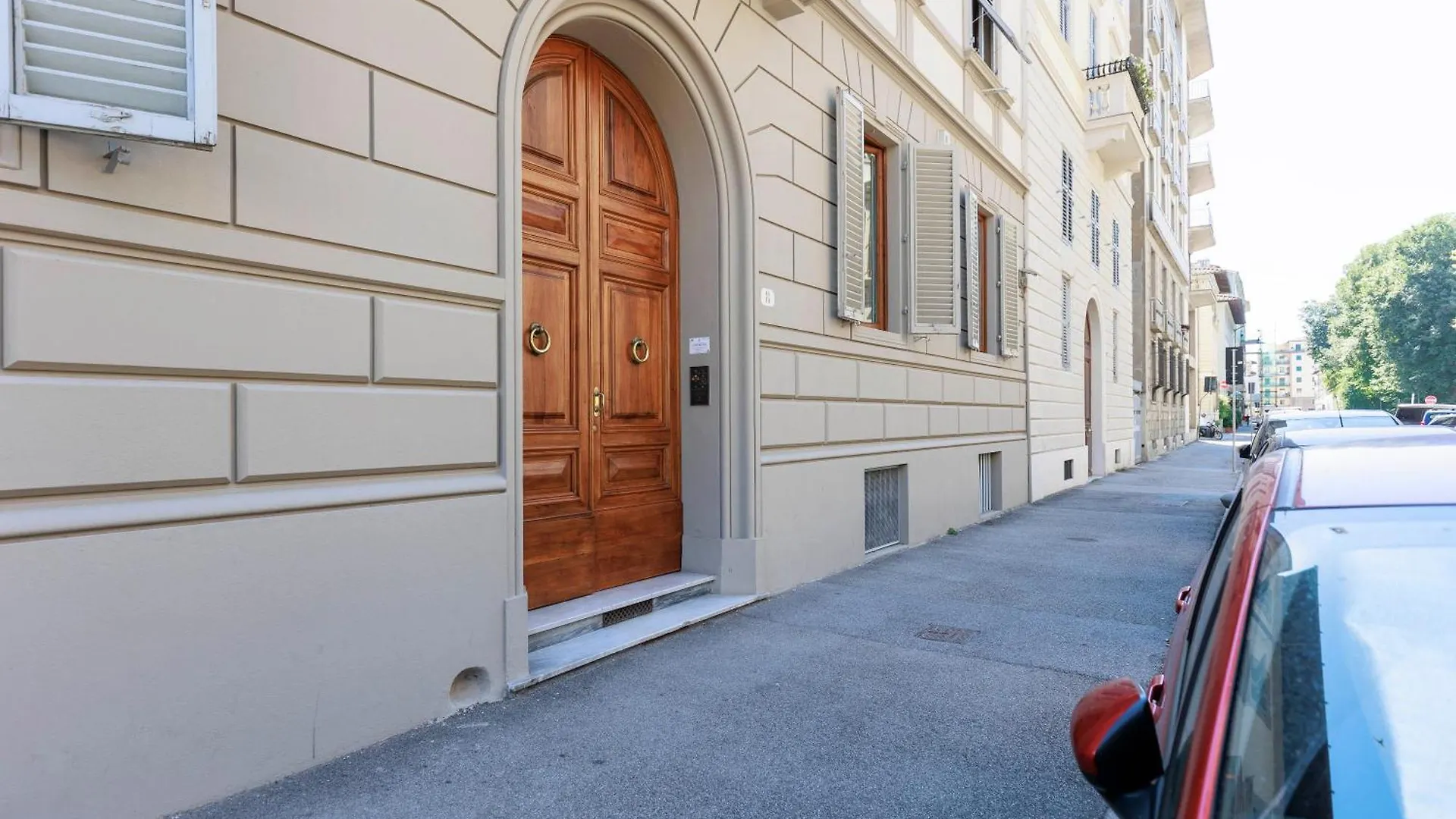 Florence Huge Apartment With Private Garden Olaszország